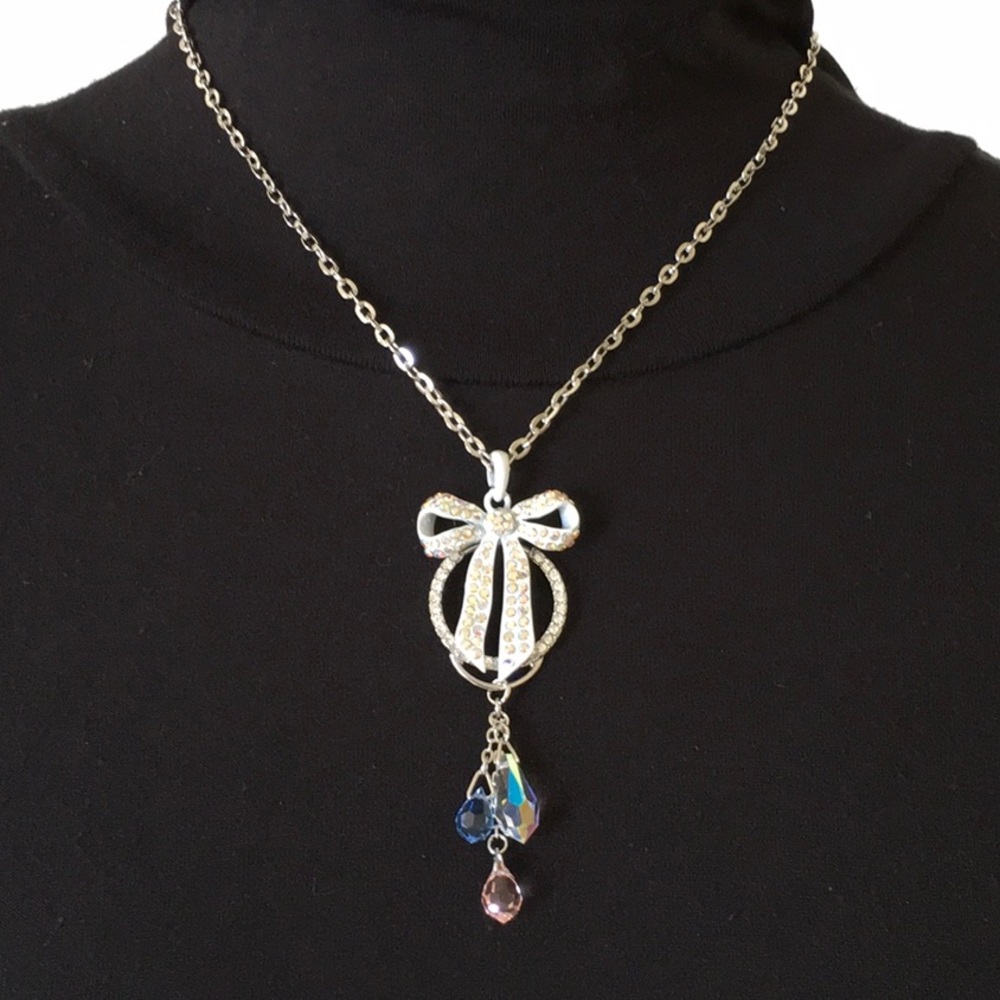 Precious Iridescent Stone Encrusted Bow Necklace